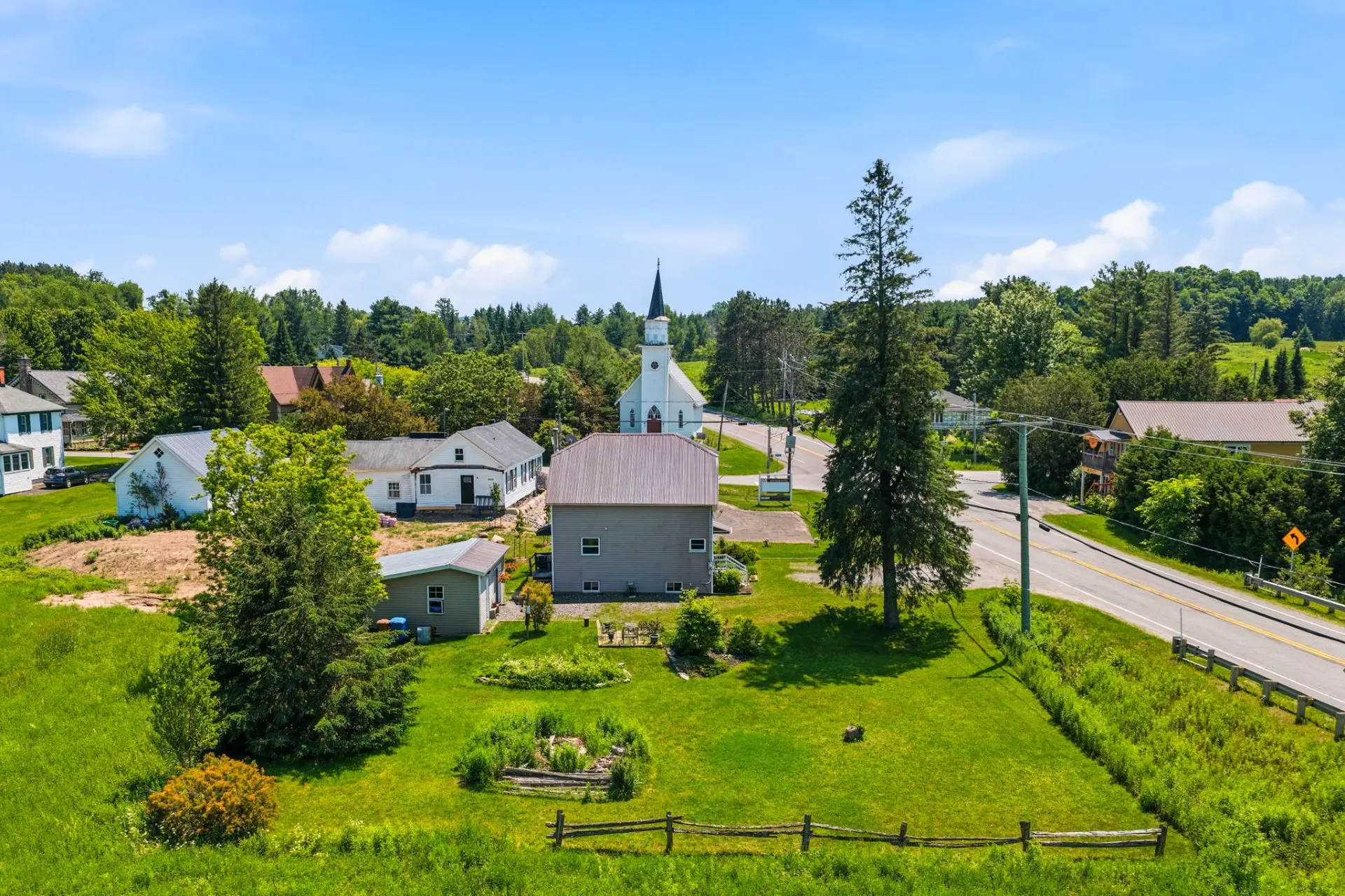 141 Ch. de West Brome, Lac-Brome — photo 1