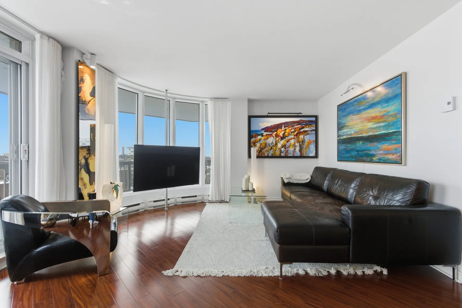 2850 Boul. de la Côte-Vertu, # 705 — photo 2