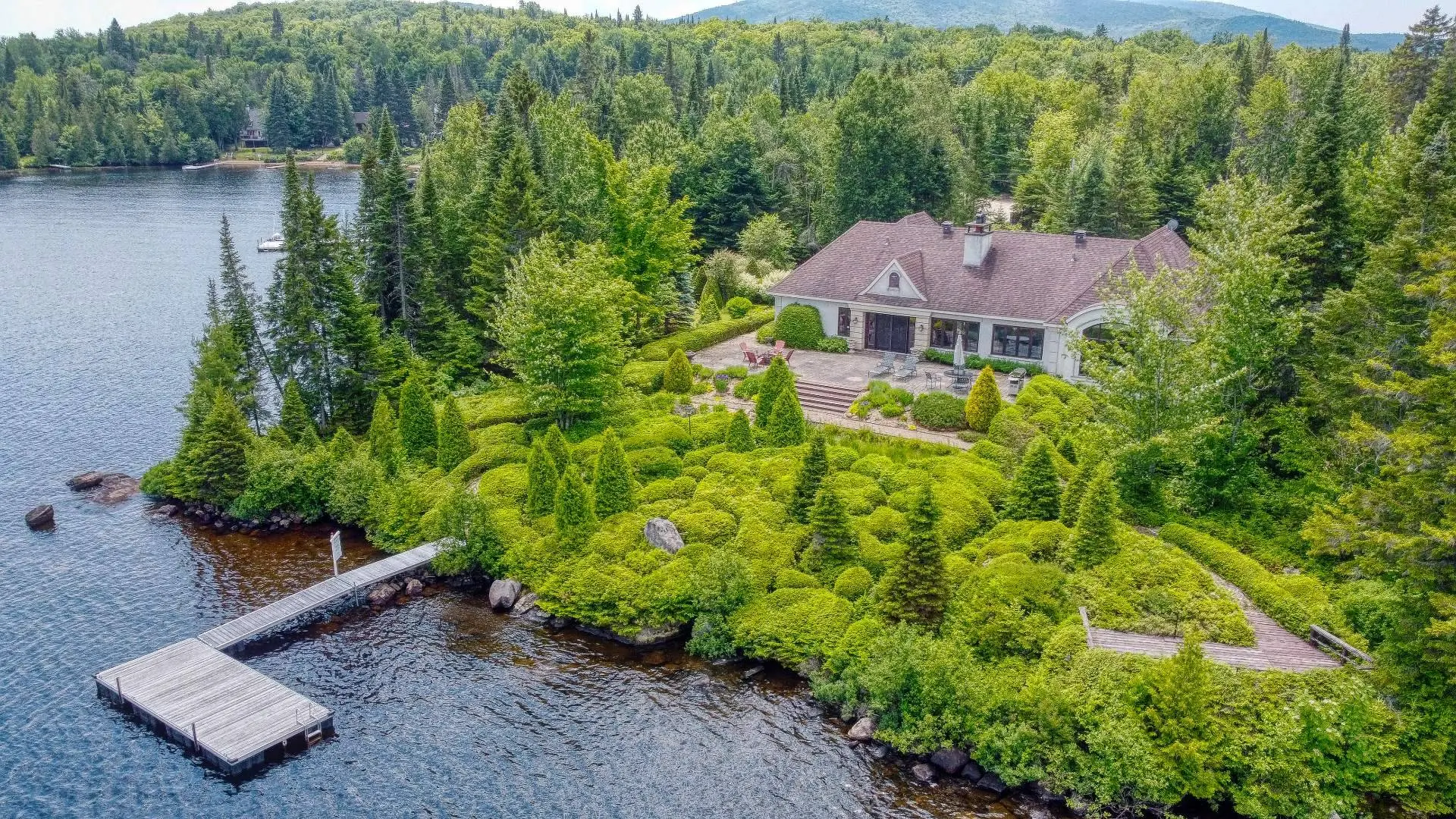 22 Ch. de la Pointe-de-la-Michel, Saint-Donat — photo 1