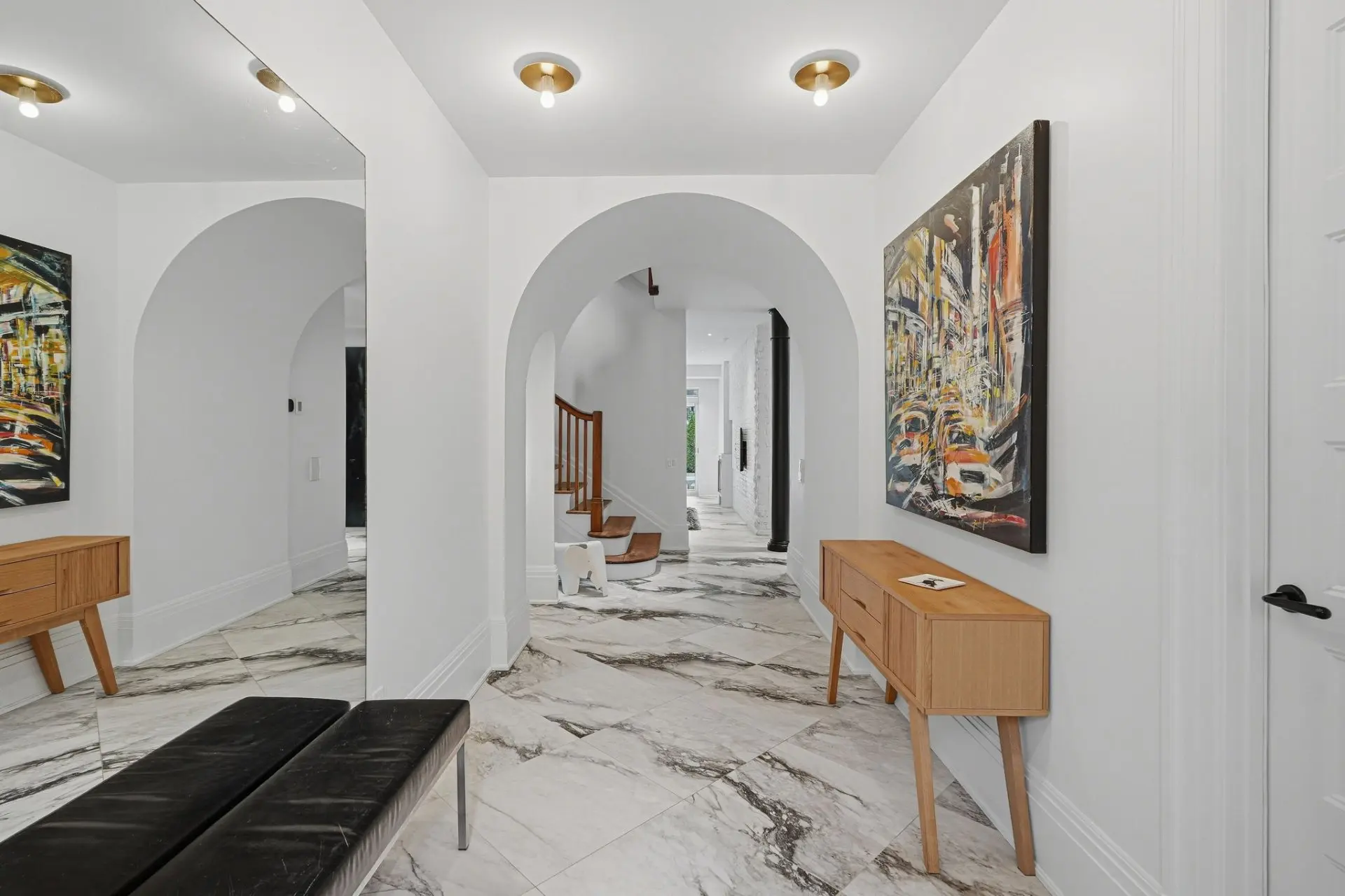 295 Av. Querbes — photo 2