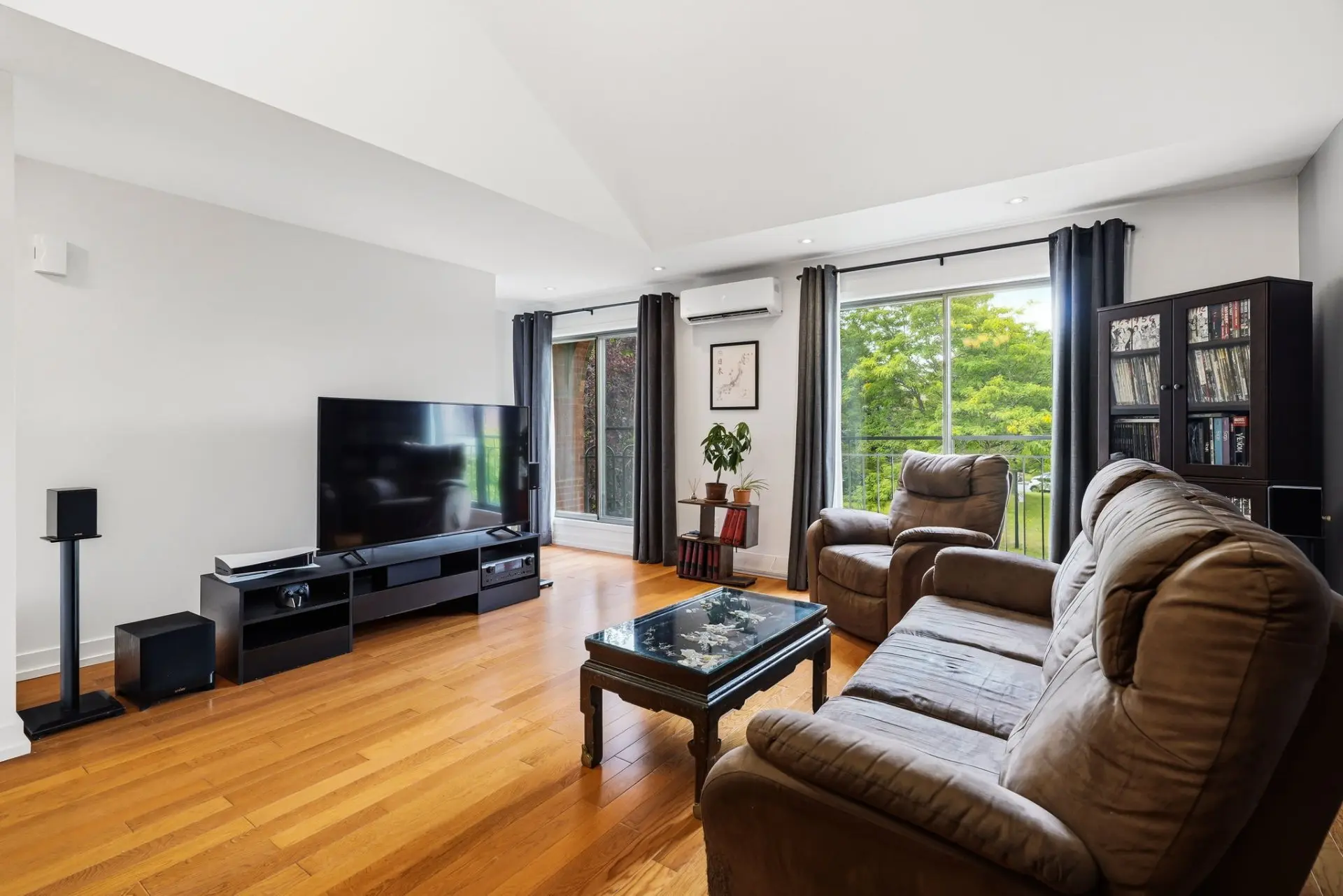 1203 Place Henri-Gauthier — photo 3
