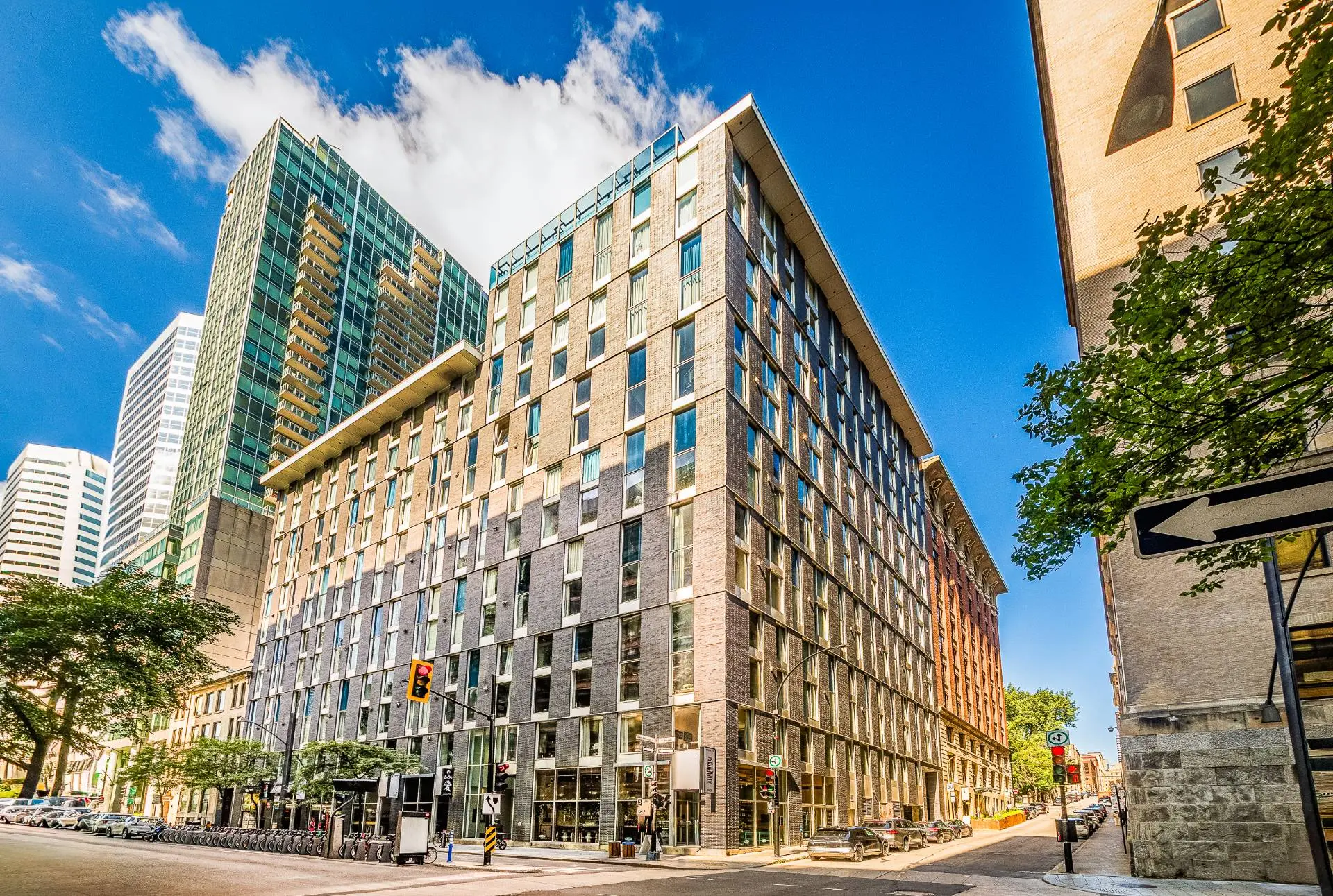 445 Av. Viger O., # 308 — photo 1