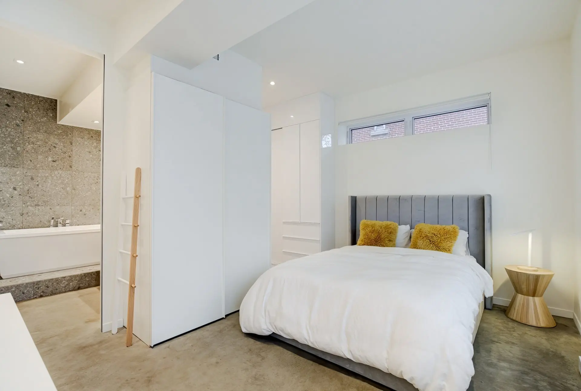 4756 Rue St-André — photo 2