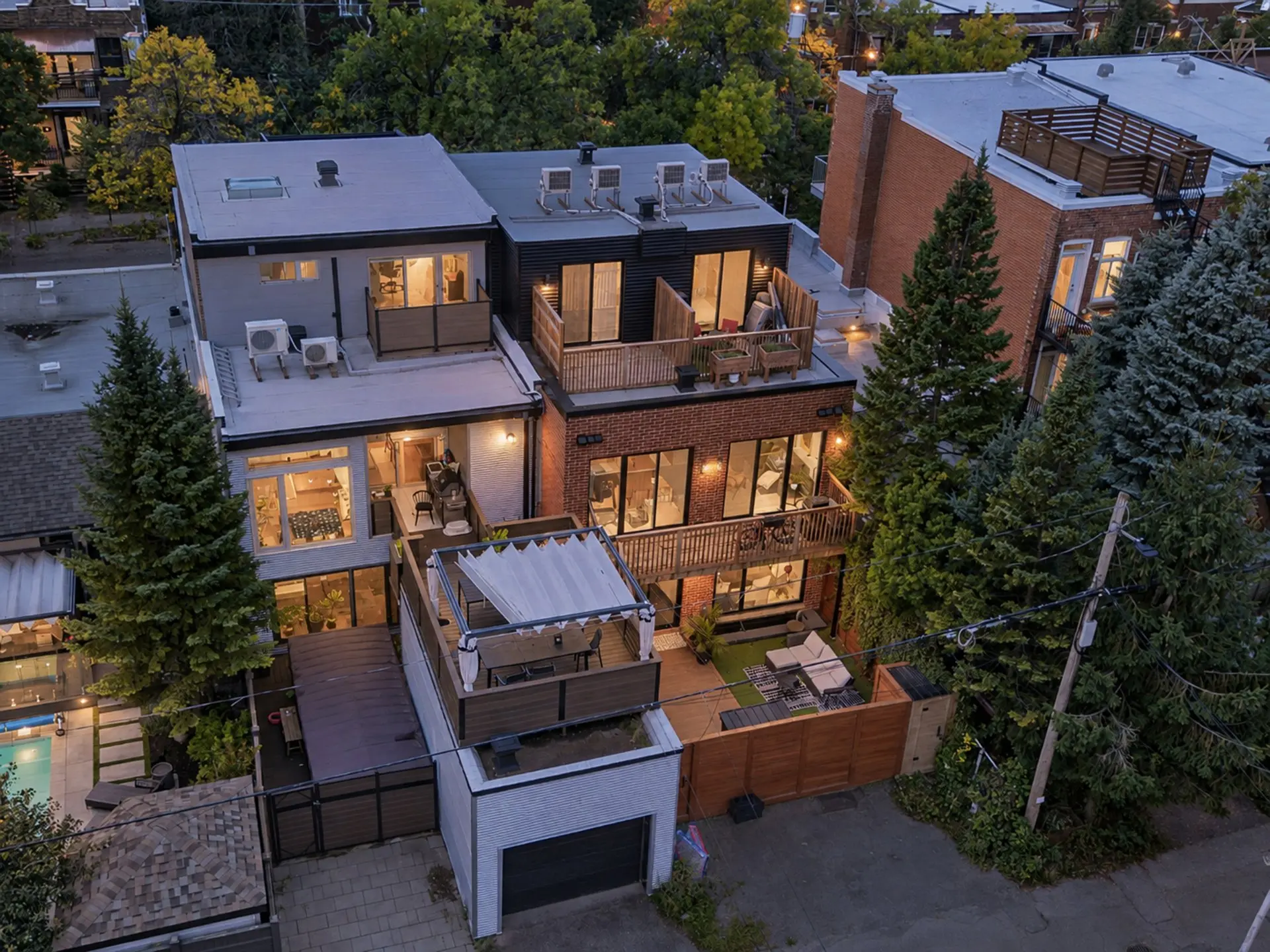 7019 Rue De La Roche — photo 2