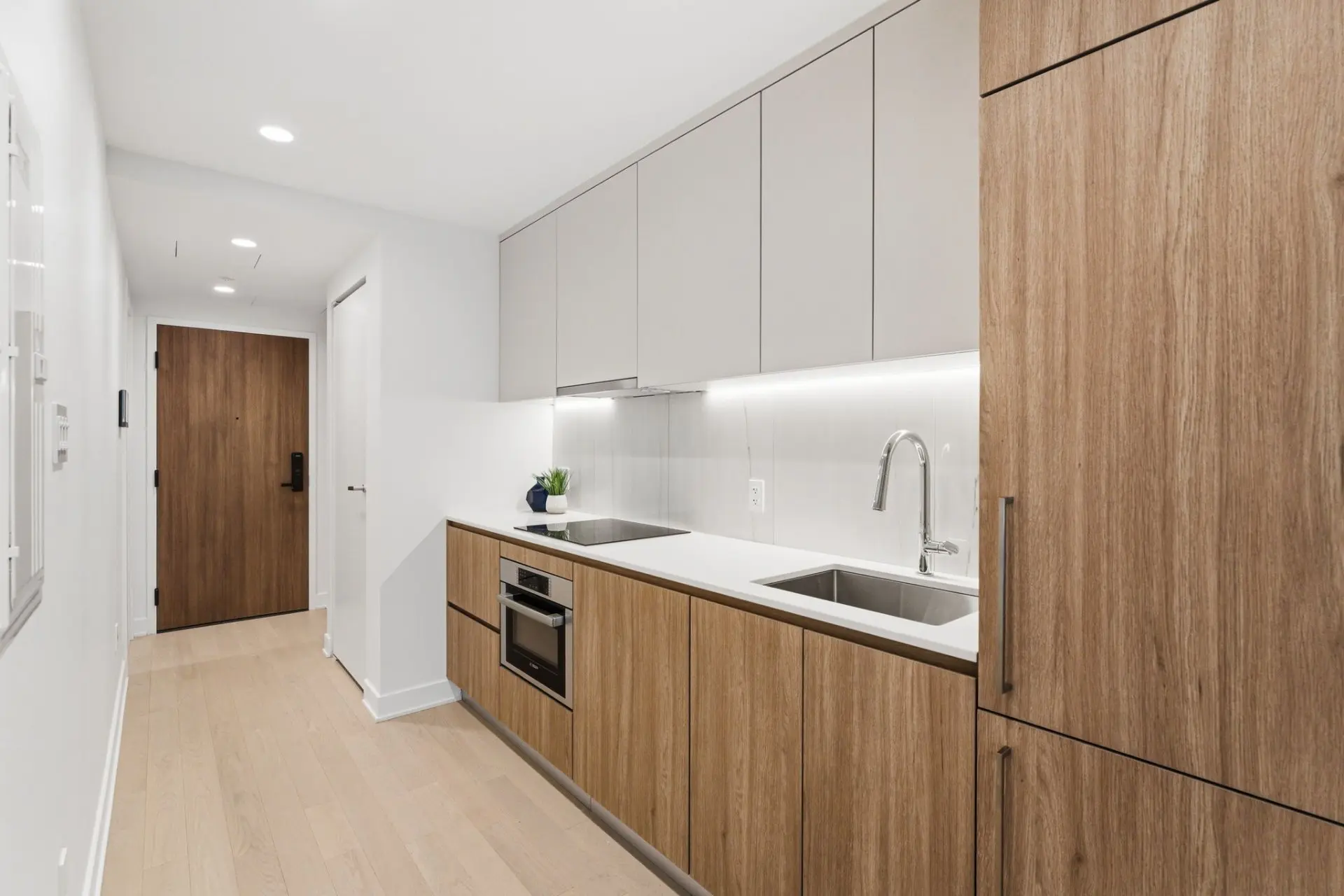 1518 Rue Sherbrooke O., # 803 — photo 3