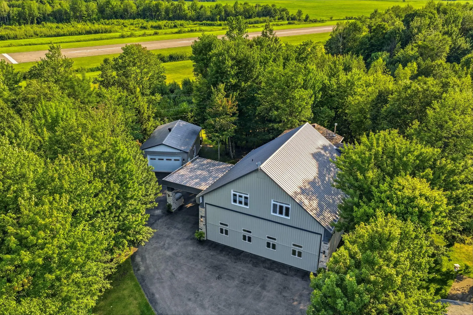 29 Rue de l'Épervier, Lachute — photo 1