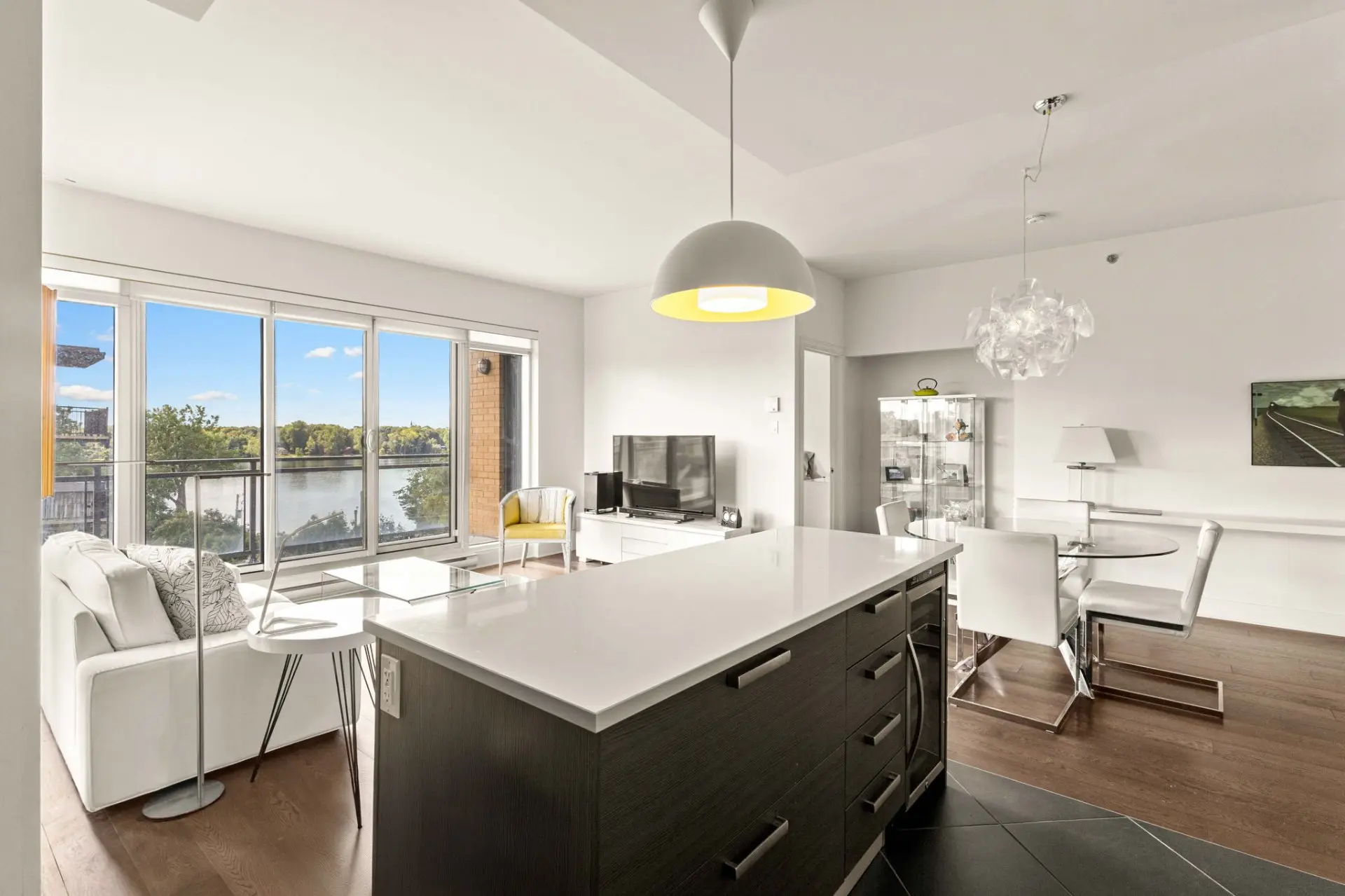 795 Ch. du Bord-du-Lac-Lakeshore, # 507, Dorval — photo 2
