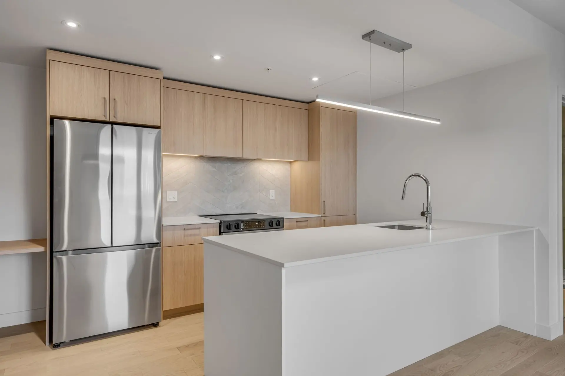 1300 Av. de Germain-des-Prés, # 1001 — photo 2