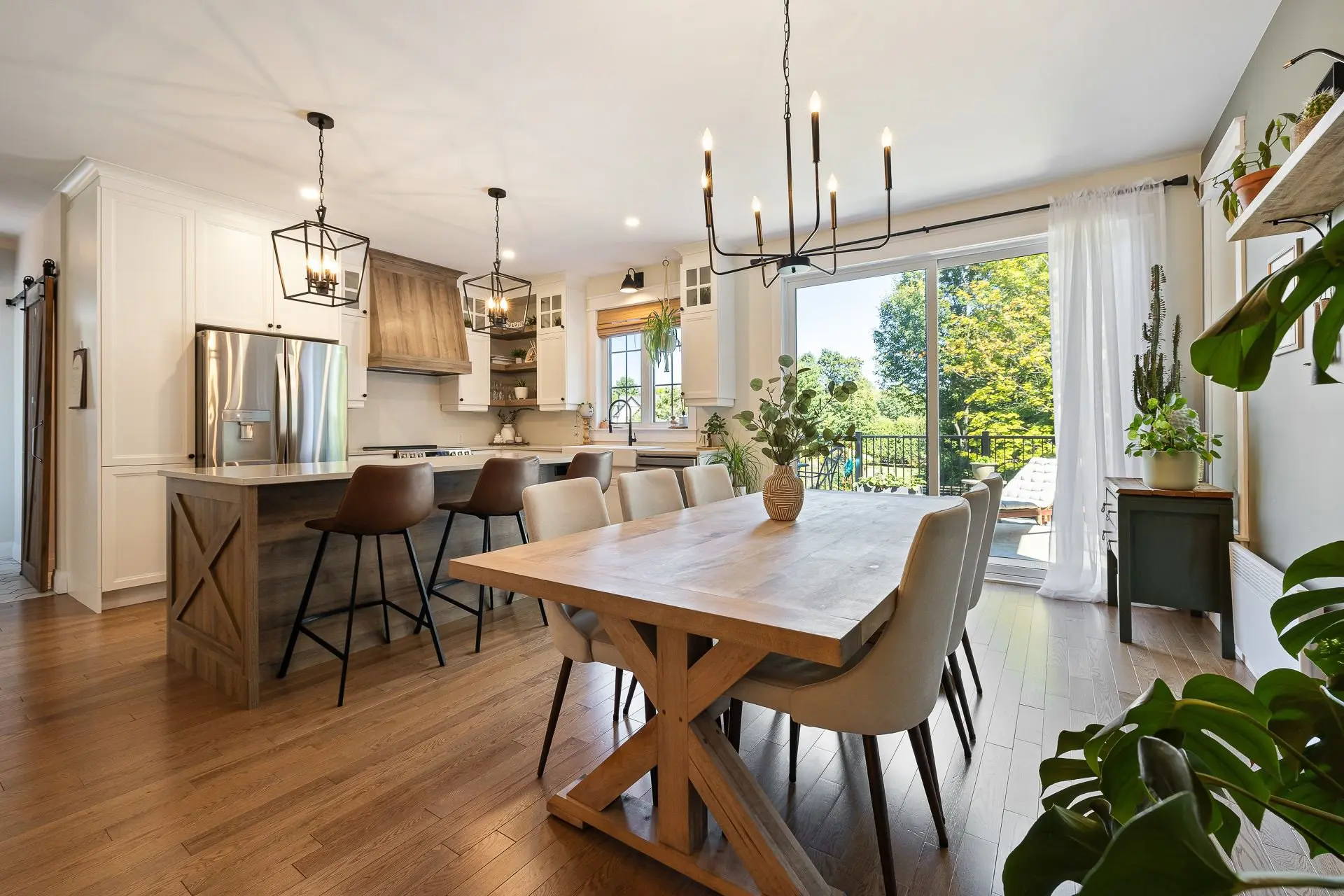 303 Rue Bergeron E., Granby — photo 3