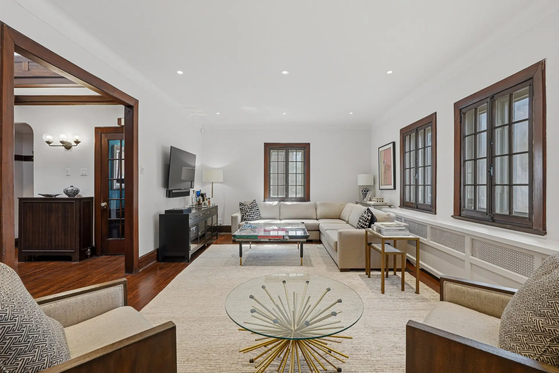 4257 Av. Wilson — photo 2