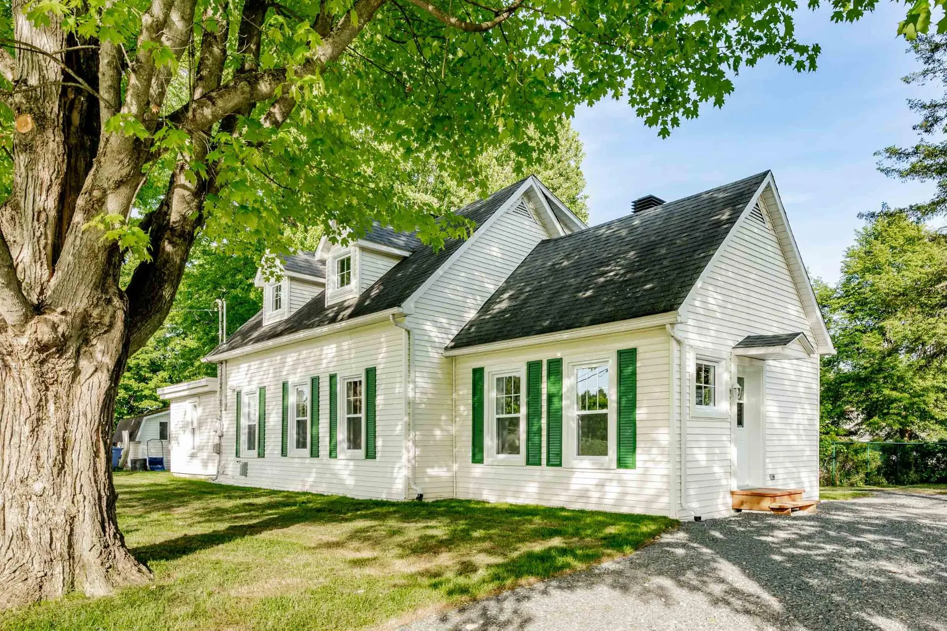 300 Rue St-Alexandre, Dixville — photo 2