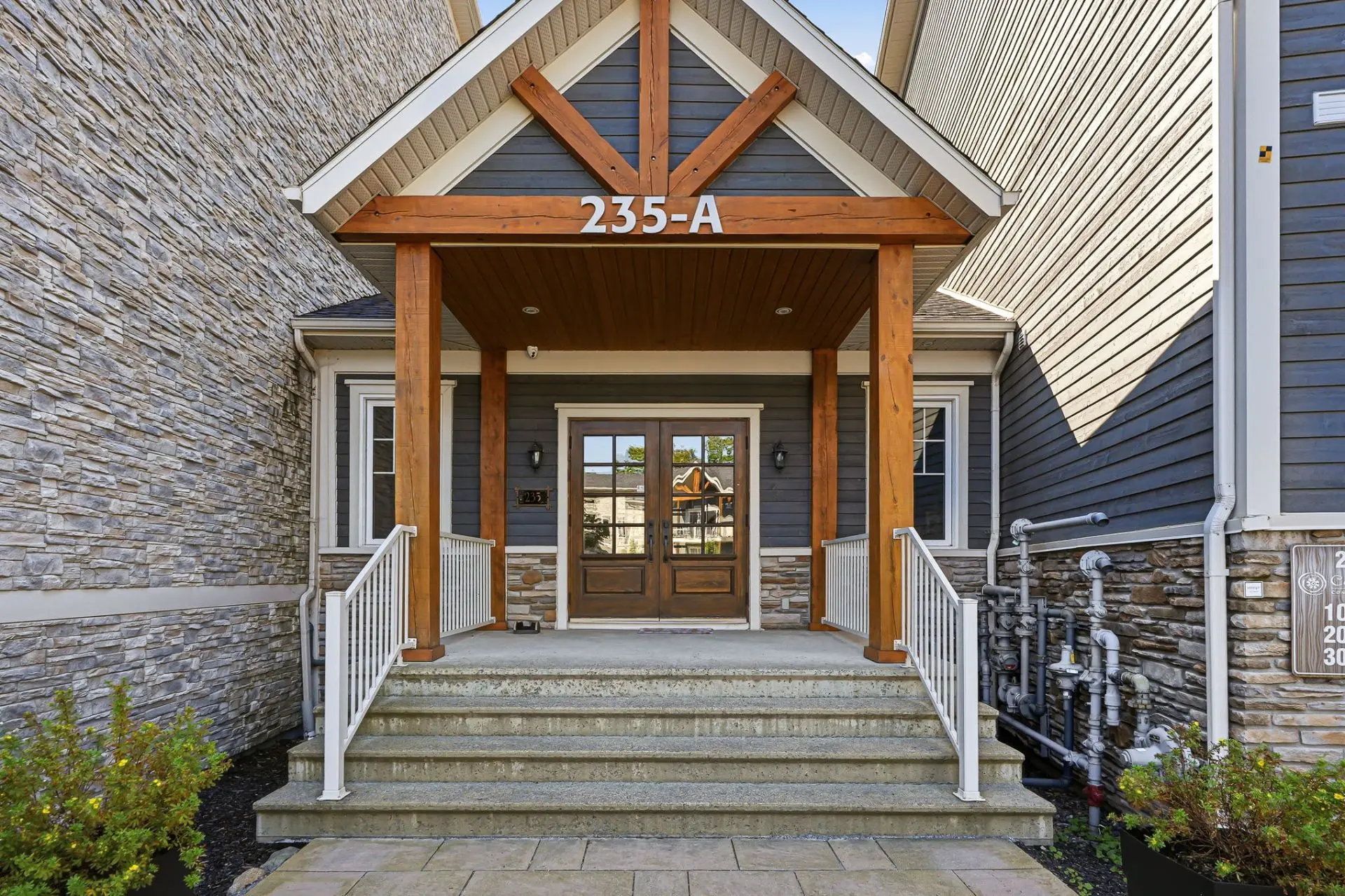 235 Rue du Cercle-des-Cantons, # 303, Bromont — photo 3