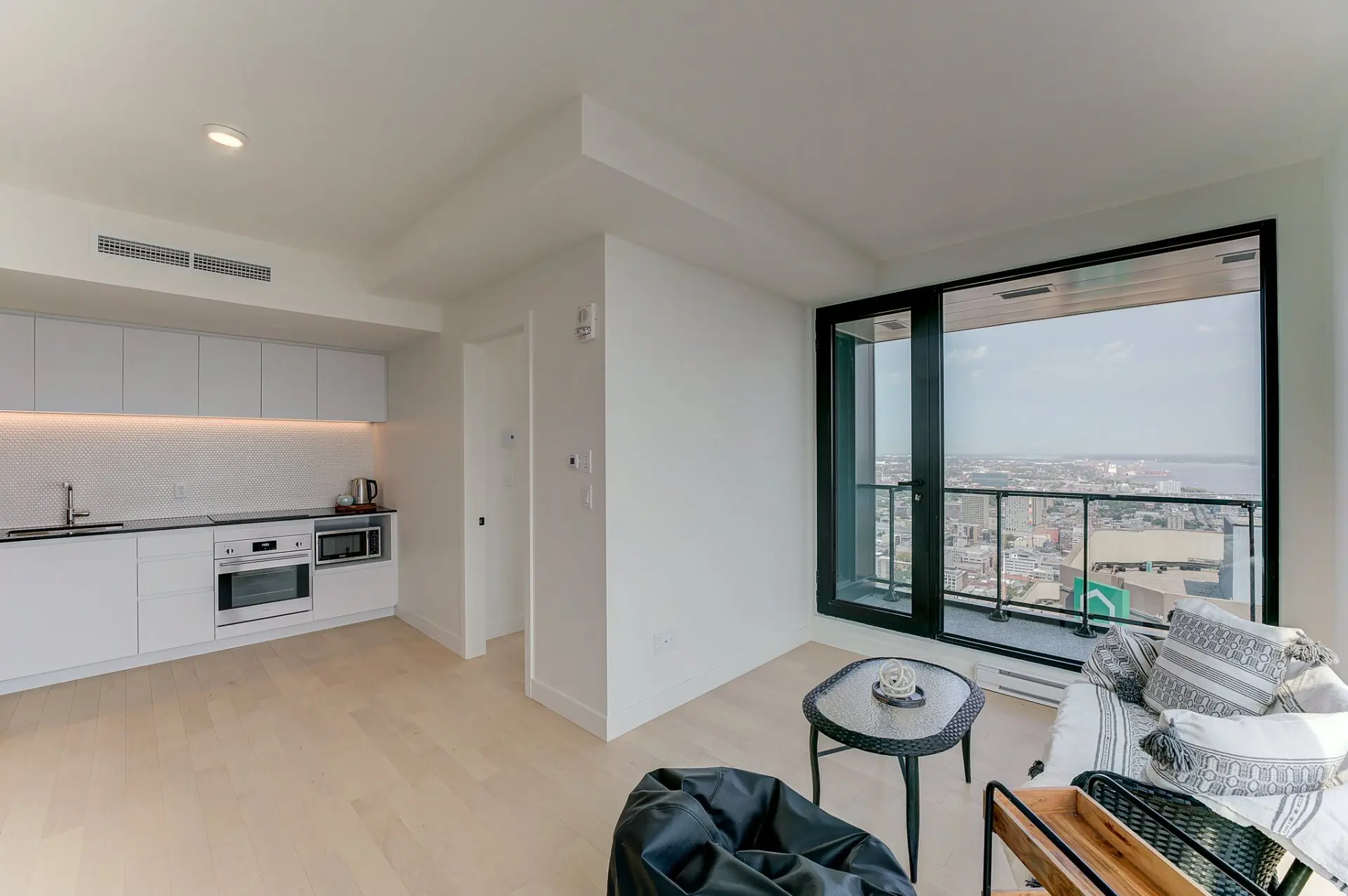 1210 Rue Jeanne-Mance, # 5202 — photo 3