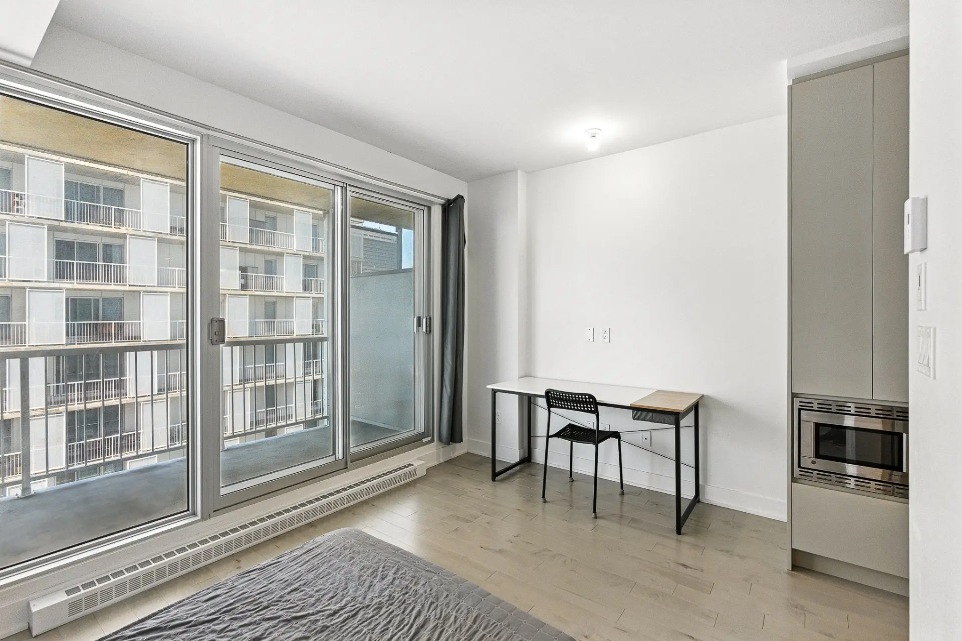2300 Rue Tupper, # 1206 — photo 3