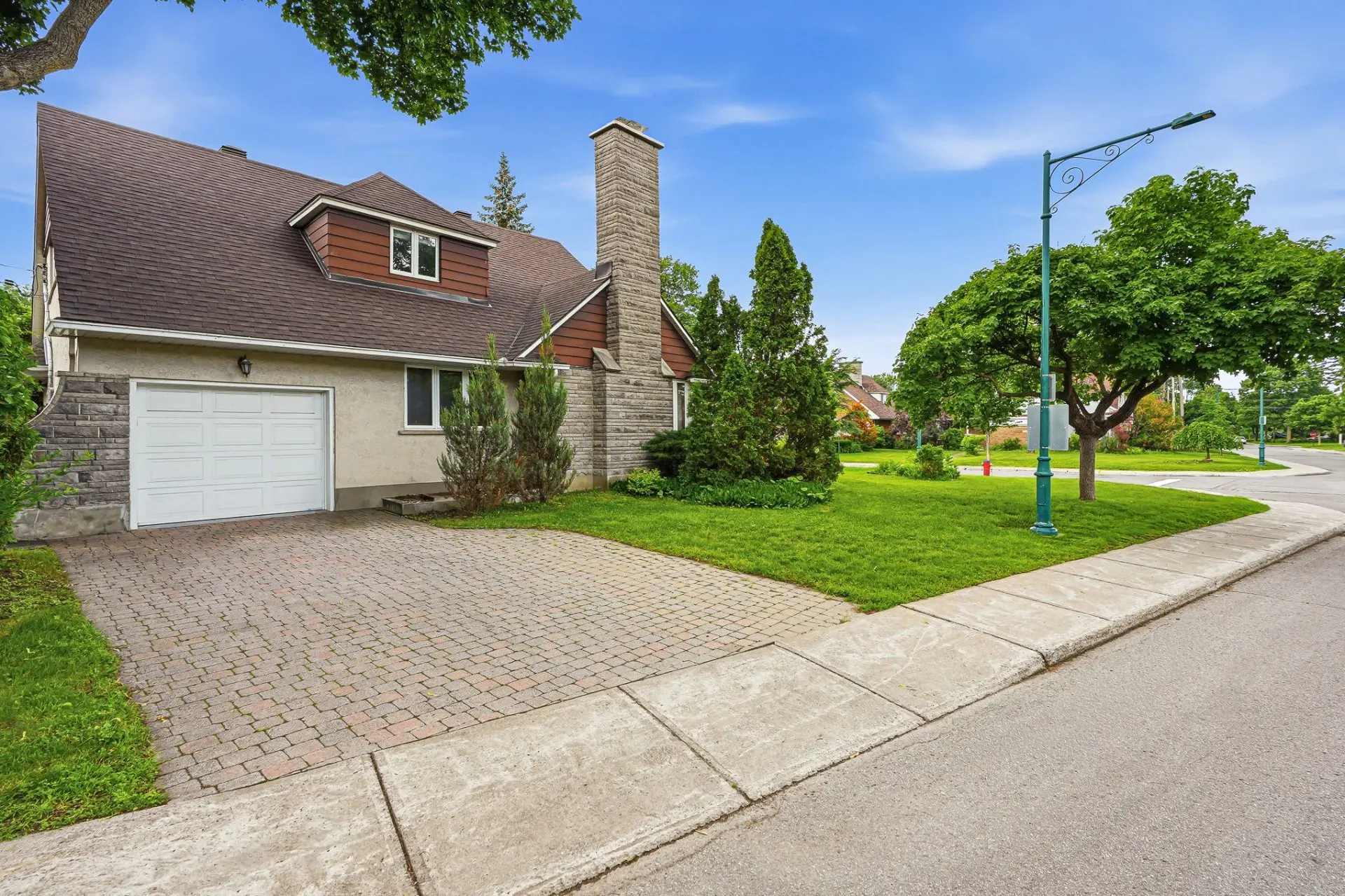 175 Ch. Normandy, Mont-Royal — photo 2