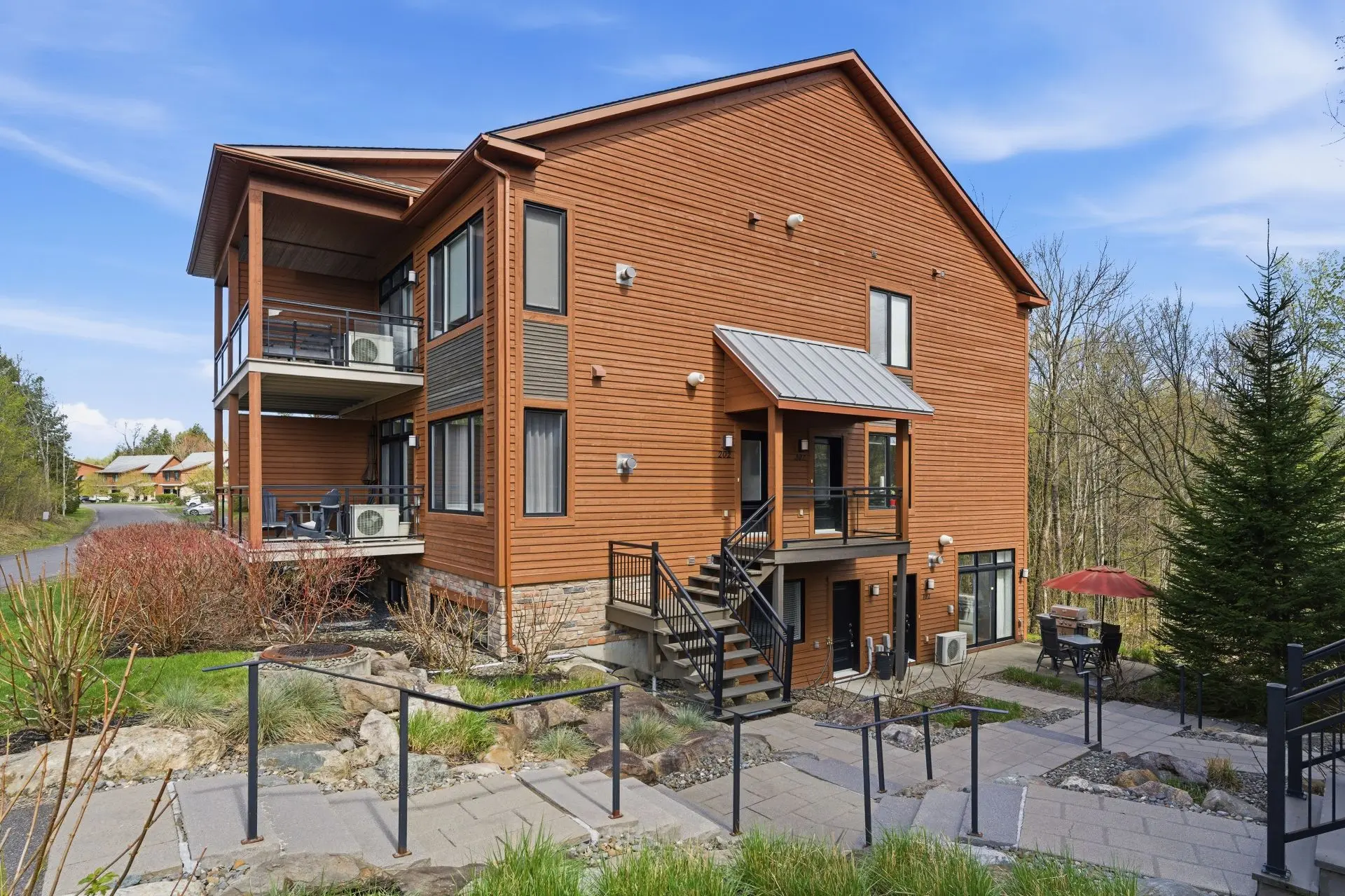 171 Av. de l'Hôtel-de-Ville, # 102, Bromont — photo 2