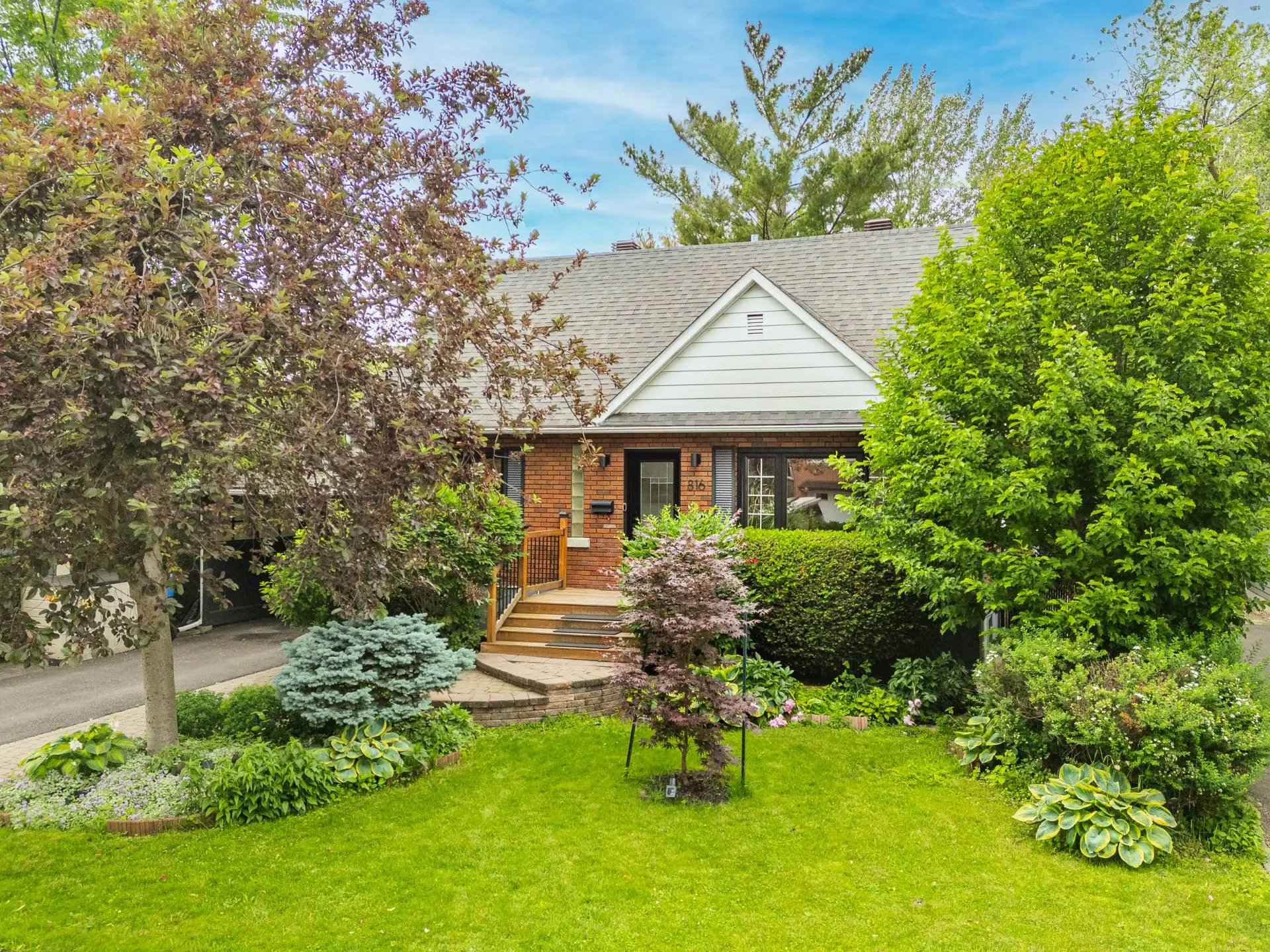 816 Av. Oak, Saint-Lambert — photo 2
