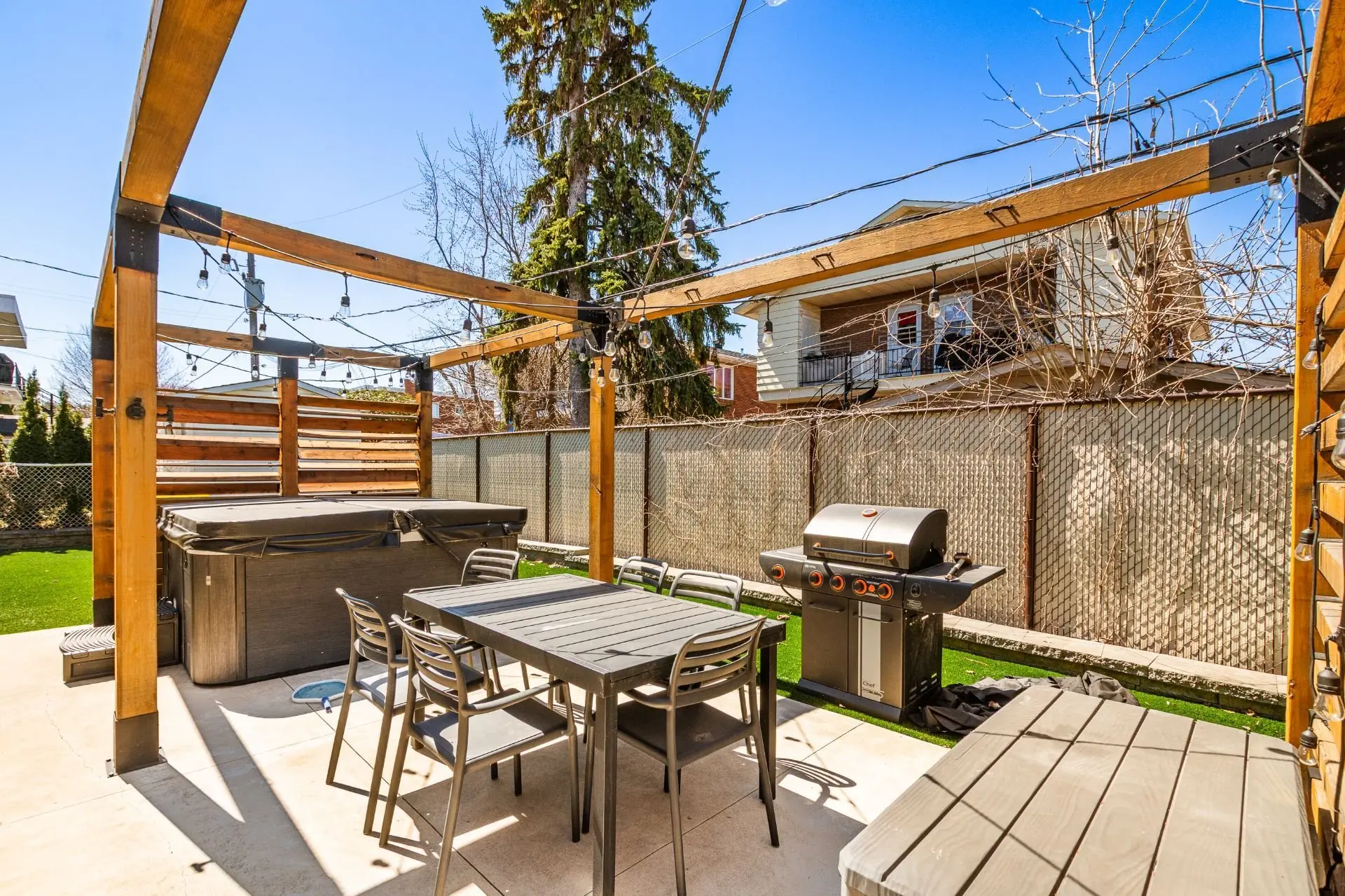 866 Rue St-Sacrement — photo 2