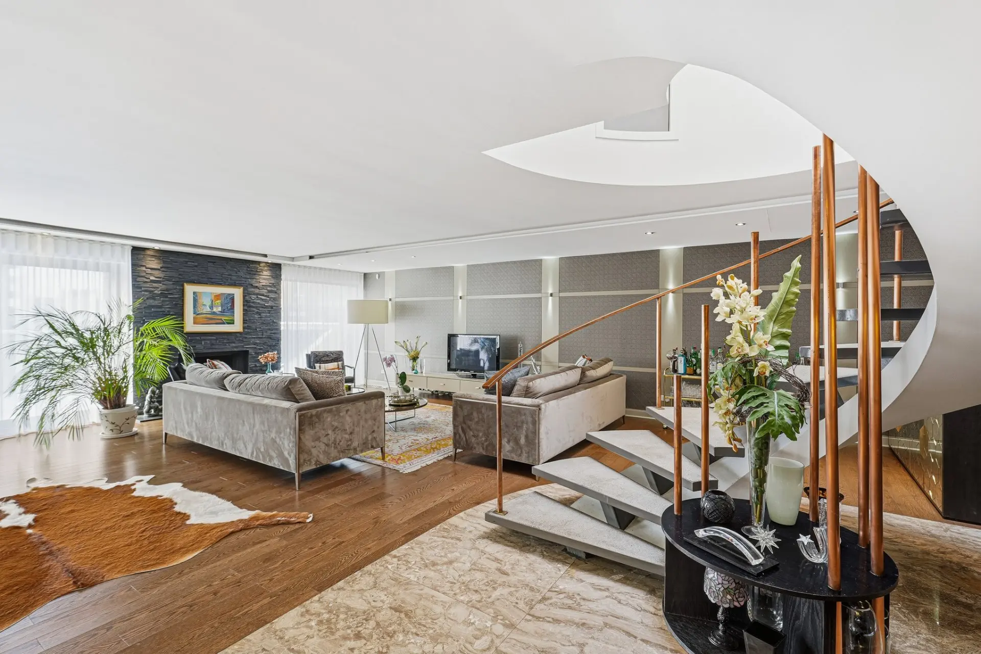 5790 Av. Rembrandt, # PH1, Côte-Saint-Luc — photo 1