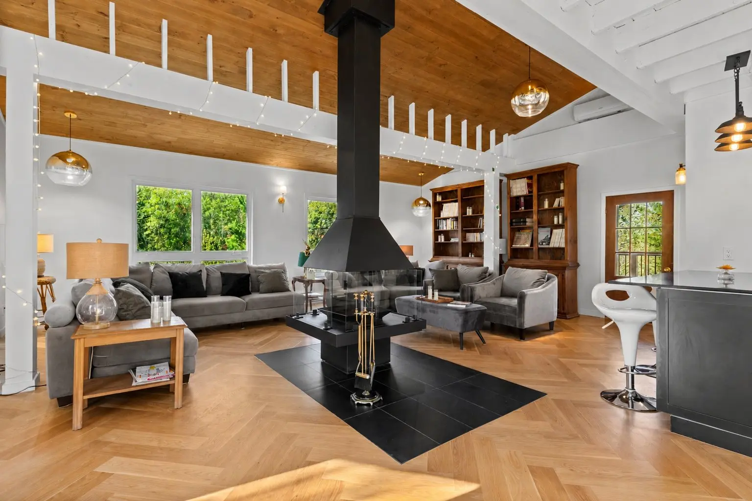 Salon