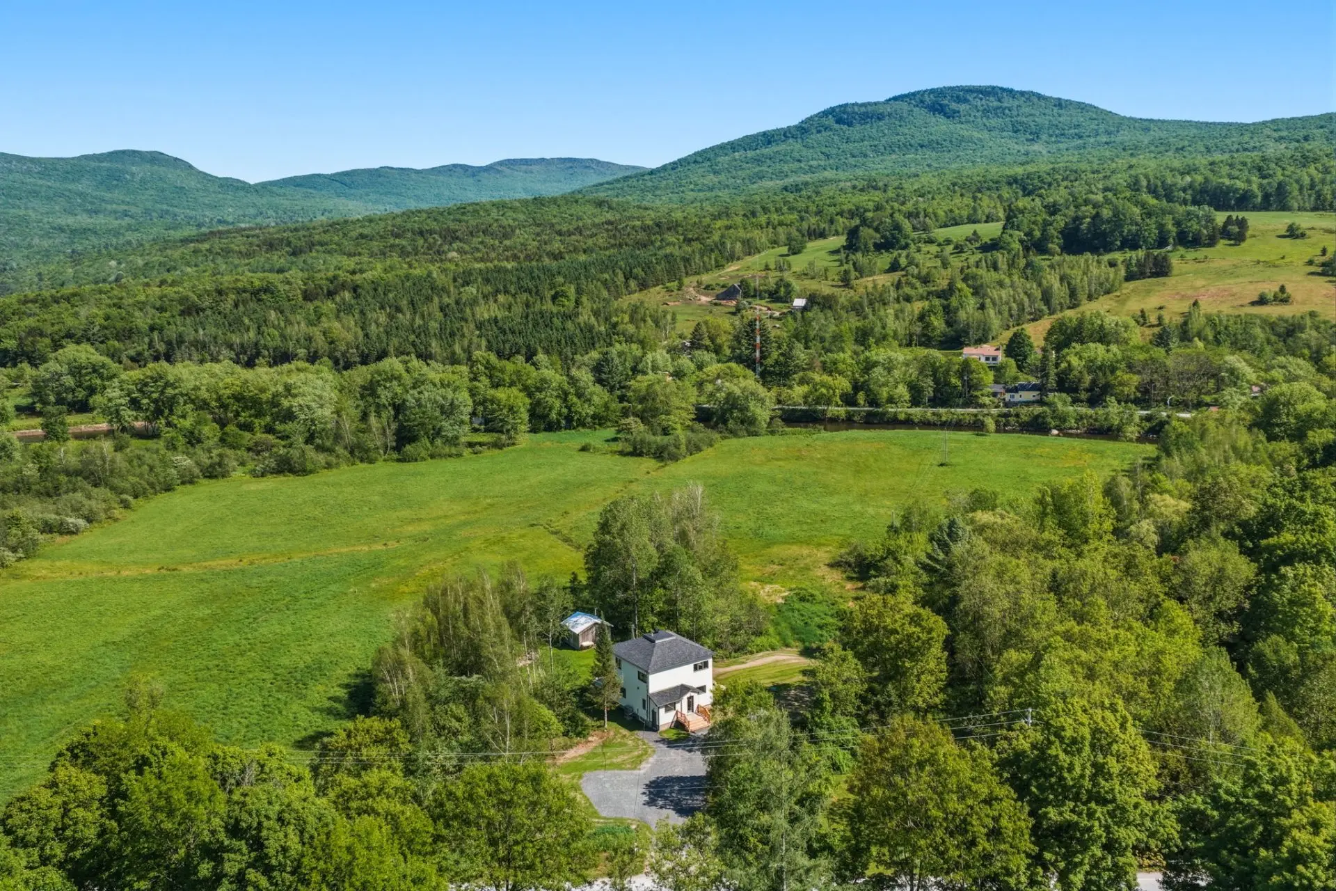 1429 Ch. de la Vallée-Missisquoi, Sutton — photo 1