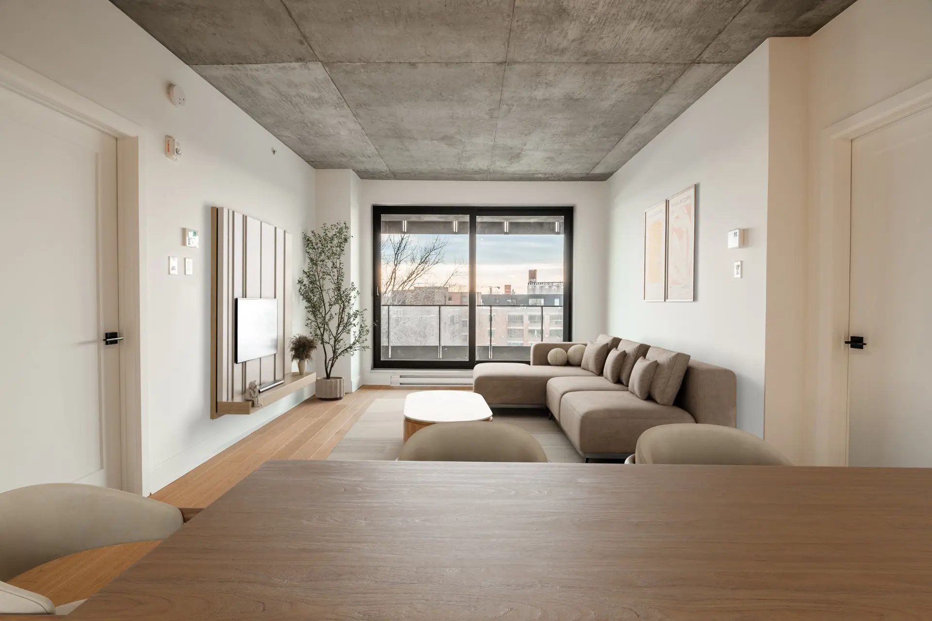 46 Rue du Square-Sir-George-Étienne-Cartier, # 541 — photo 2