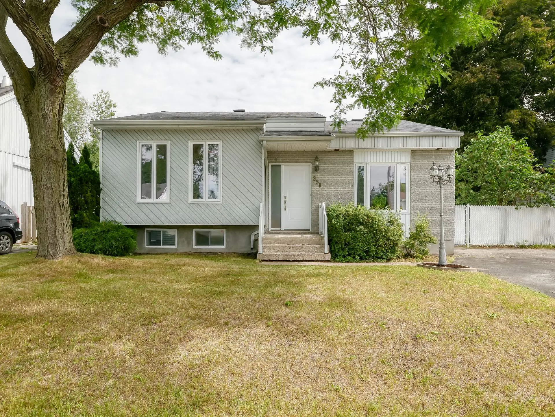 350 Rue Félix-Leclerc, Lavaltrie — photo 1