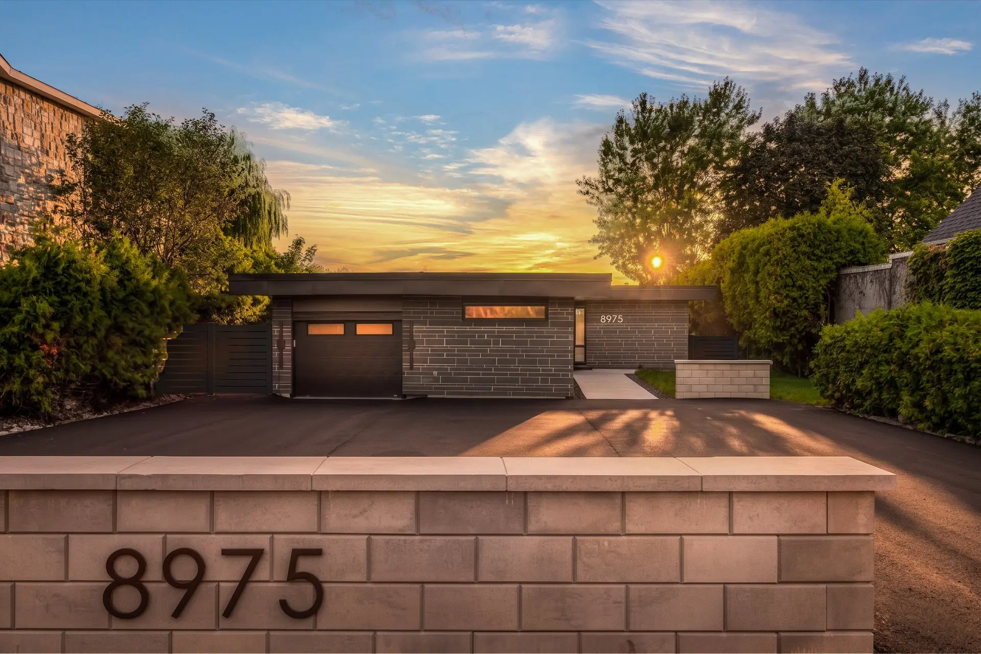 8975 Boul. Gouin E. — photo 1