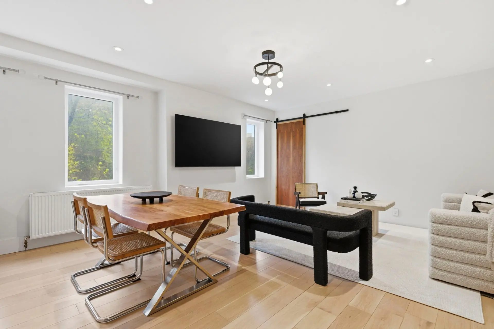 3940 Ch. de la Côte-des-Neiges, # B35 — photo 1